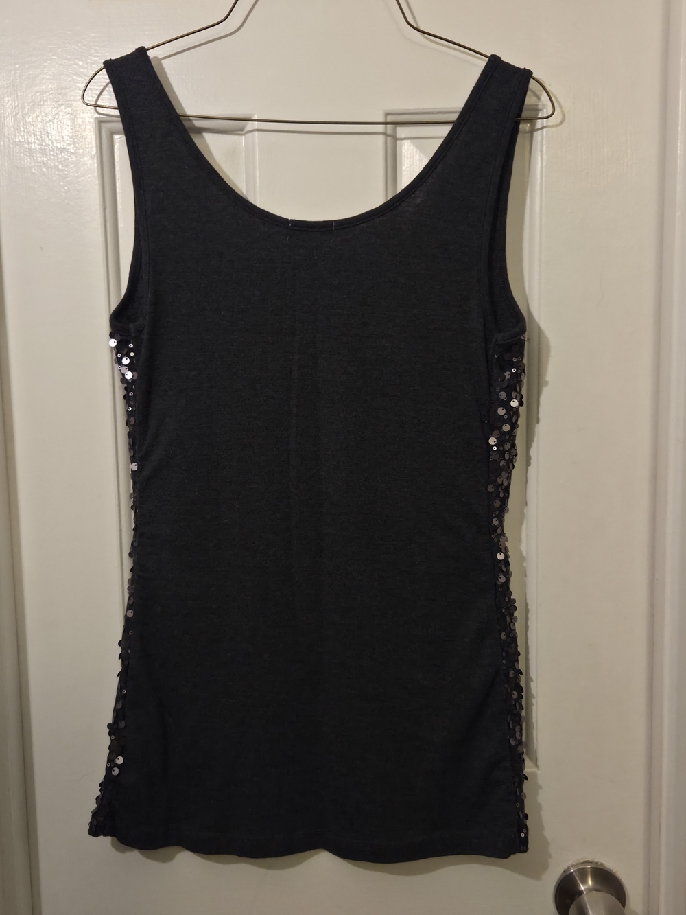 Old Navy Women's Charcoal Sequin Sleeveless Tank Top Sparkle Camisole.  Size L. - Picture 9 of 12
